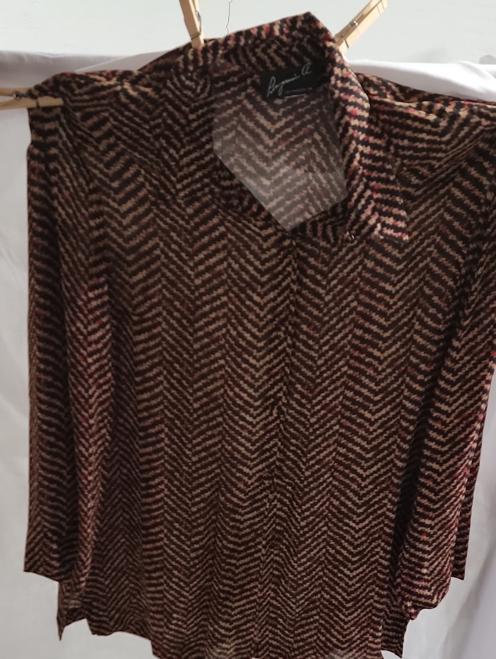 2 Piece Chevron Pattern Long Sleeve Button-up And Tank.  Benjamin A - Size 16